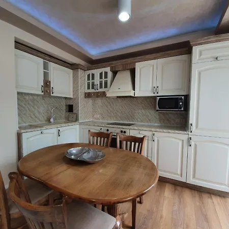 Luxury 2bd In The Centre Of Apartment